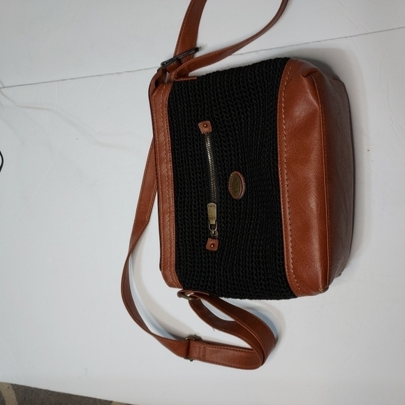 𝅺BORN Concept Crossbody bag - Picture 7 of 10